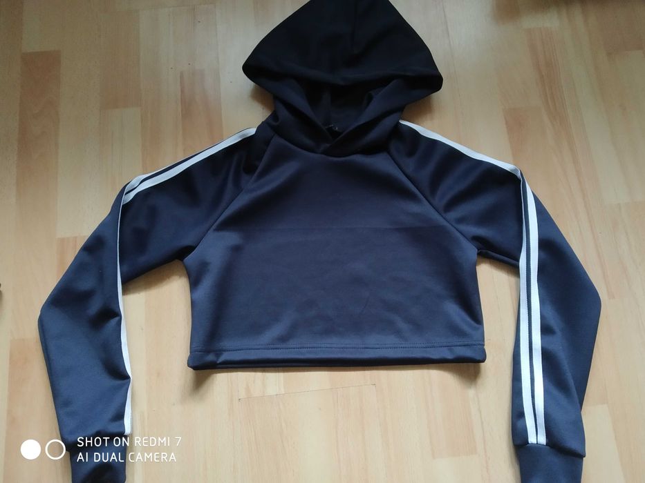 Krótka bluza sportowa damska XS/S