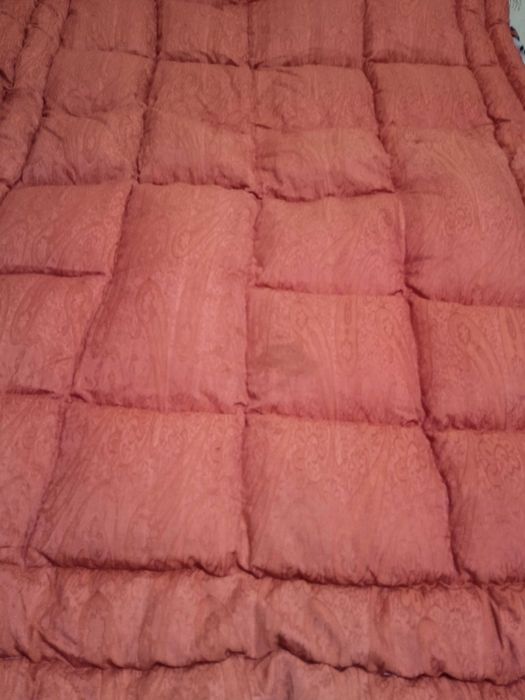 Ковдра з пір"я 190×135 см — тепла, двостороння (лілова/теракота)