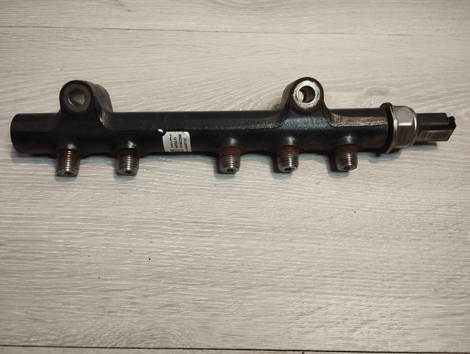 Peugeot Partner listwa wtryskowa rozdzielacz paliwa 94675G01 ] 16ovoko