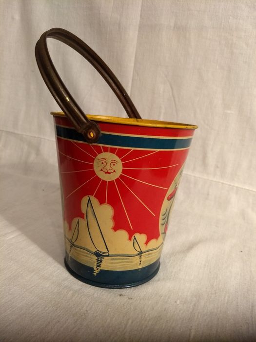 Balde em Lata de praia criança - Anos 1940 (?)