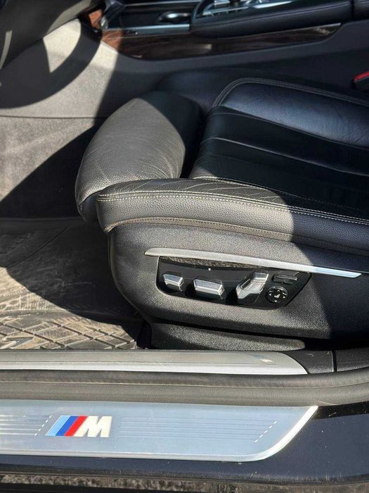 BMW 7 730D 2016р. 3.0 дизель обмін [Перший внесок від 20%]