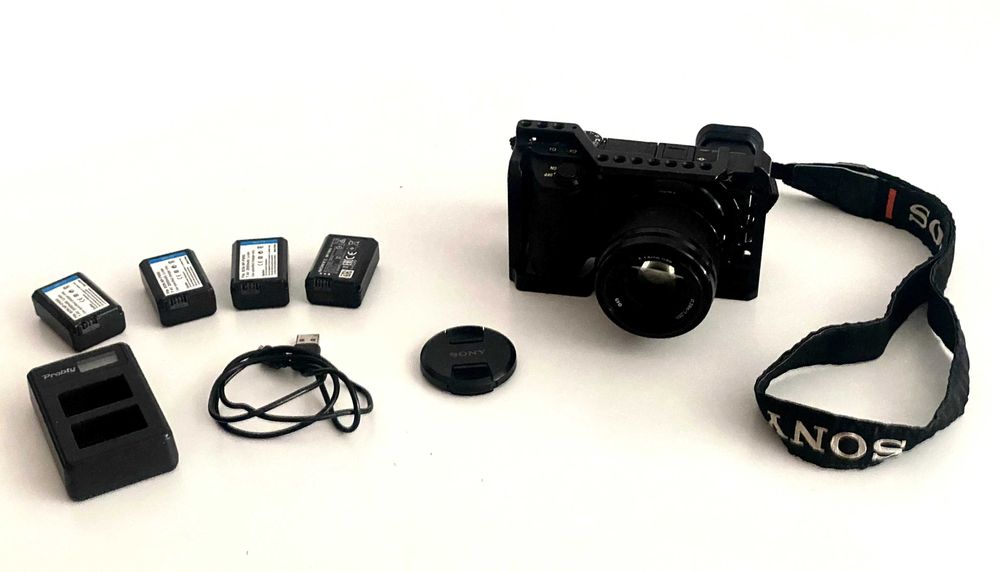 (OPORTUNIDADE) Sony a6500 + lente 50mm 1.8 + Extras