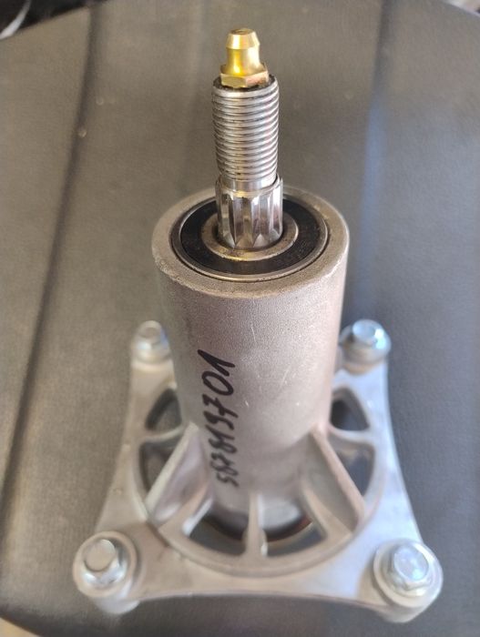 piasta adapter noża MANDRELA UCHWYT HUSQVARNA Partner Mcculloch