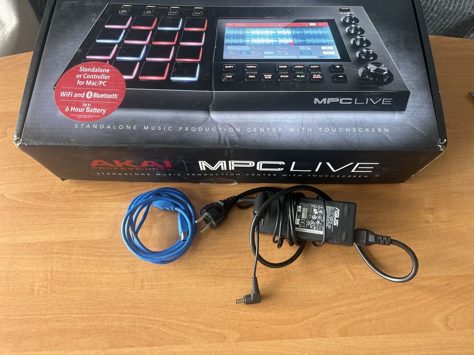 『最終値下げ』【美品中古】AKAI MPC500 美品中古 AKAI MPC500 - レギュラークラフトレコード