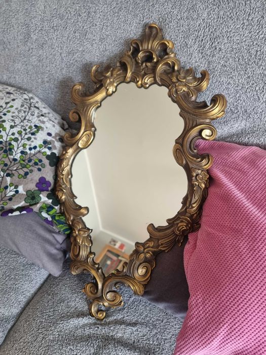 Piękne, ciężkie lustro ścienne w stylu vintage / rokoko – złota rama