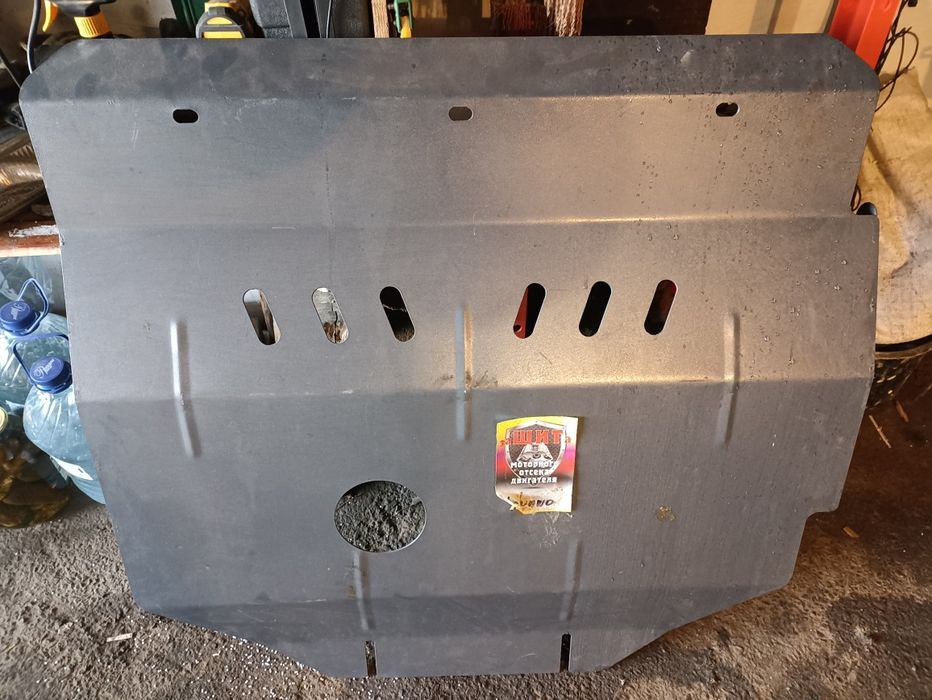 Продам захист підлогу двигуна та КПП Рено Майстер 2009 р.в. новий