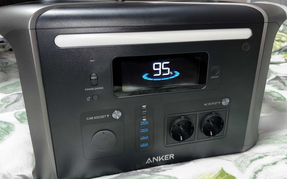Зарядна станція Anker SOLIX F1500 1800W (1536 Вт·год)