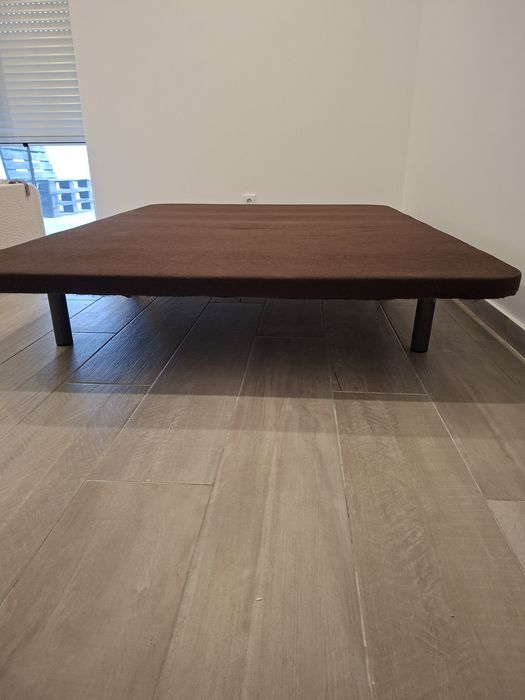 Vende-se tapi jom