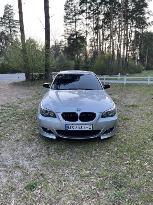 Передній бампер М5-look BMW e60 e61 м пакет м обвіс м лук