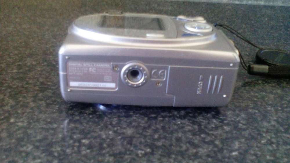 Máquina fotográfica NYTECH