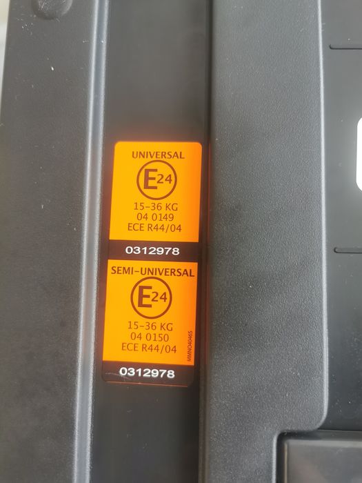 Fotelik/podstawka do samochodu Peg Perego Zebrzydowice • OLX.pl