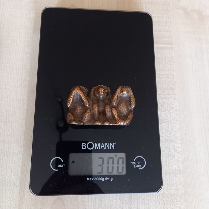 Brąz, stara figurka TRZY MAŁPY.