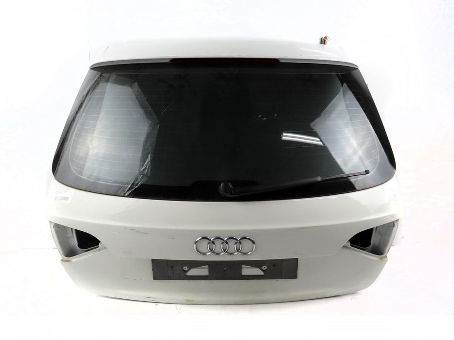 Tampa Da Mala Audi A4 Avant Ref: 8K9827023 2007 - 2016