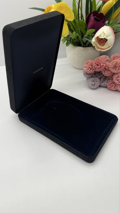 Оригінальна вінтажна коробка Tiffany Тіффані для кольє або підвіски.