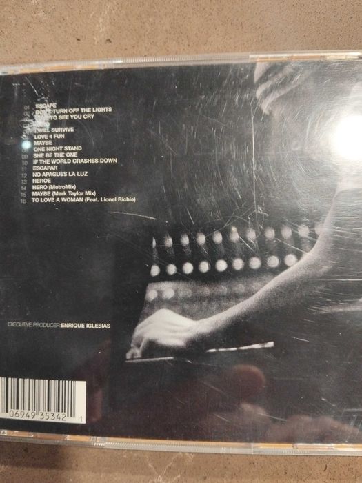 Enrique Iglesias  escape em cd