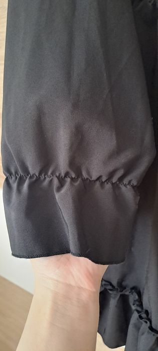 Czarna sukienka rozmiar M