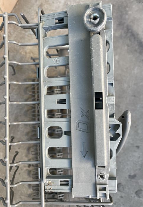 Лоток та рейки до посудомийної машини Electrolux Zanussi Aeg