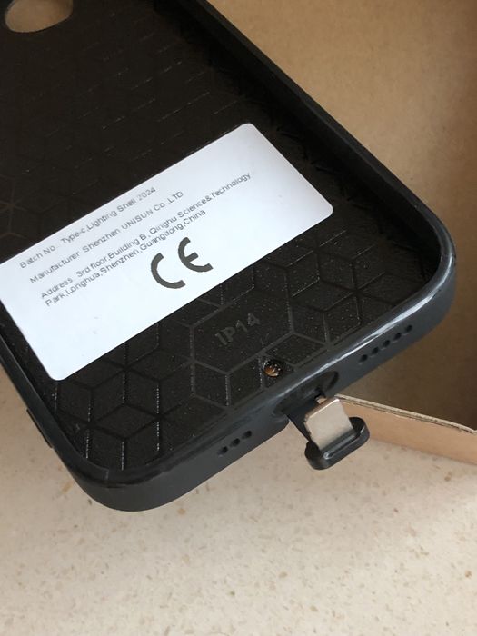 Iphone 14 бампер, що світиться