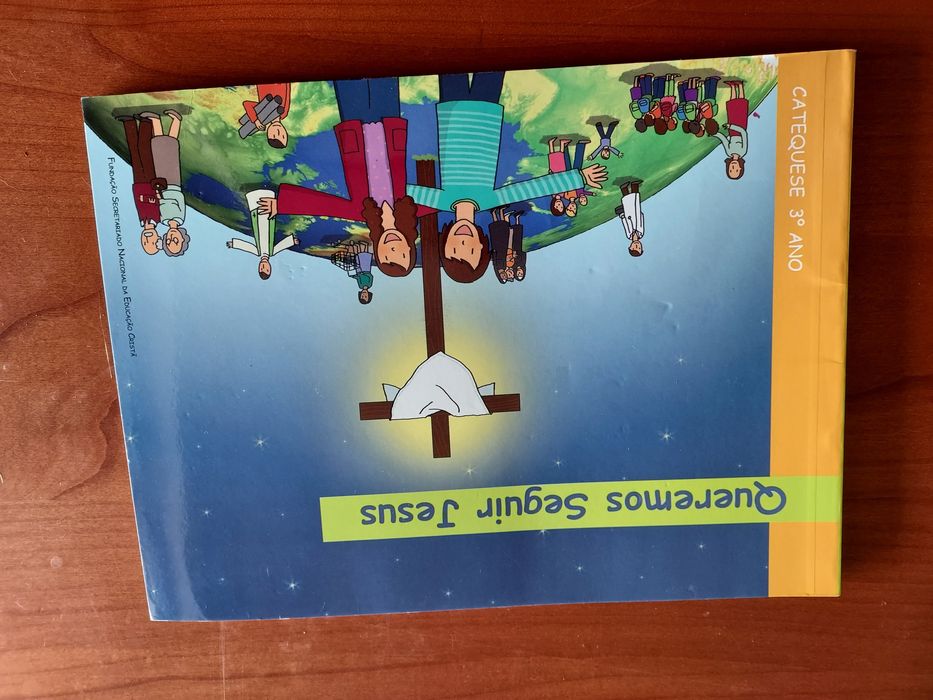 Livros de catequese cada: 2.