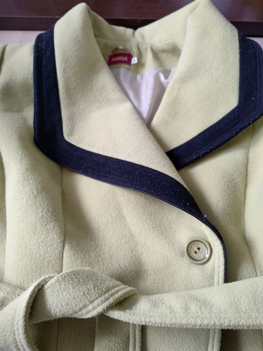 Plaszcz jasnooliwkowy XL