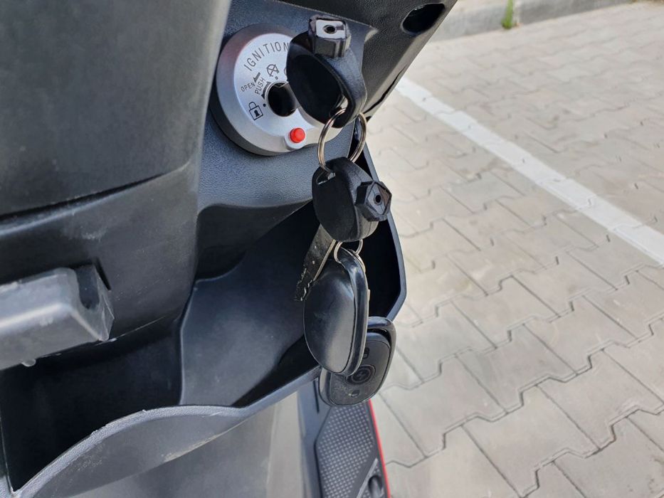 Елетро скутер/мопед  2023 DOMINATOR