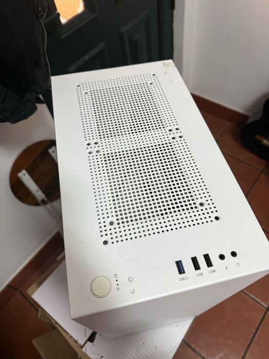 Caixa Micro-ATX Nox Hummer Zero Tempered