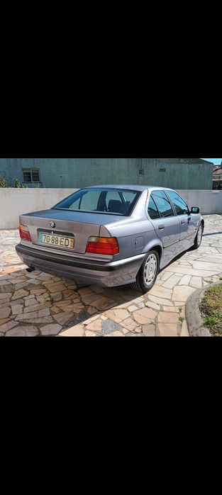 Bmw e36 sedan 320i Original