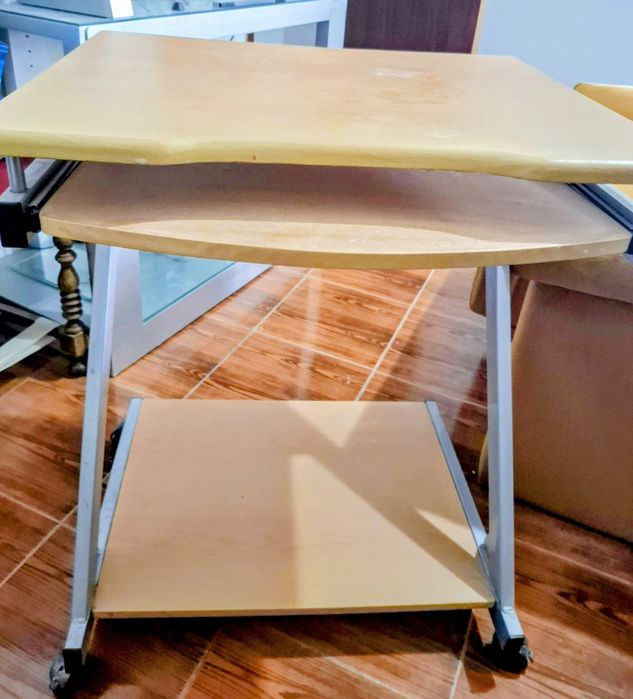 Rack para computador