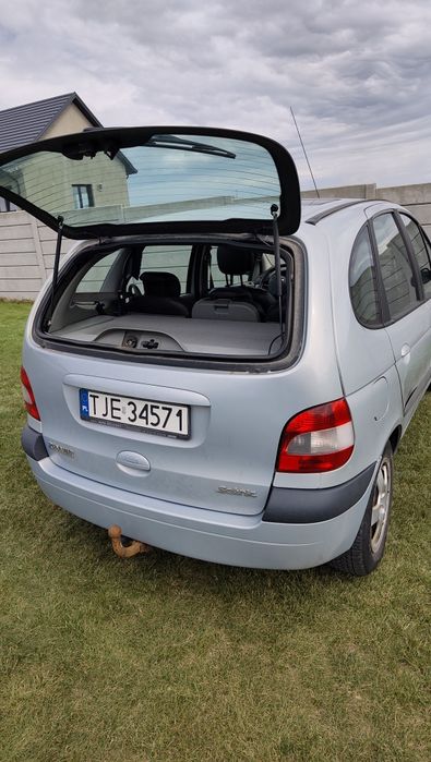 Renault Scenic..