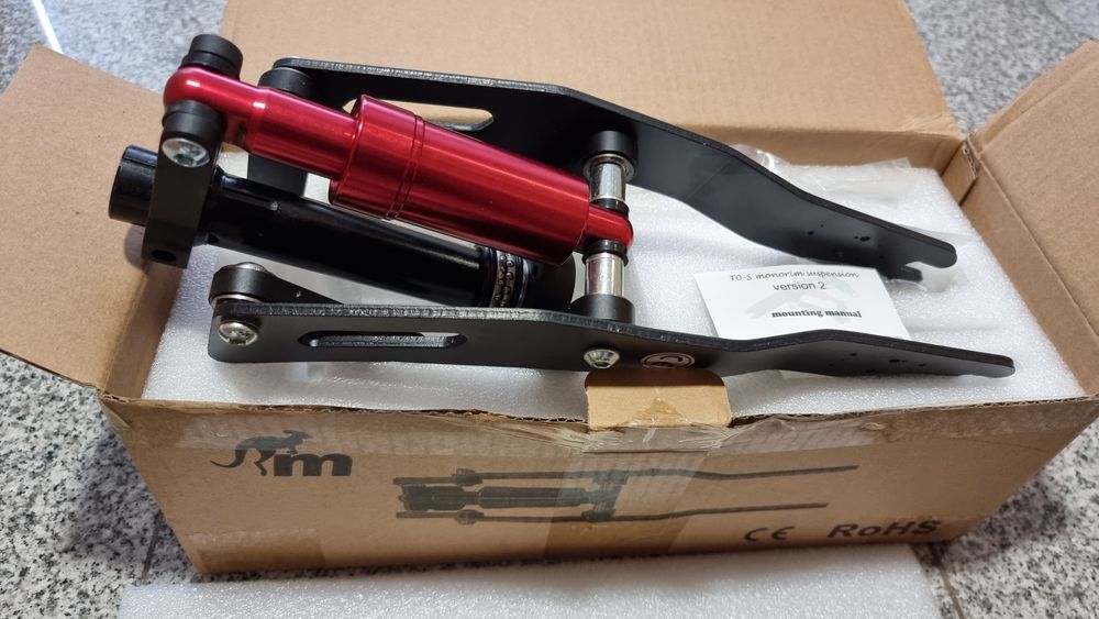 Trotinete elétrica Xiaomi Mi M365 Pro preta - SEM USO!!