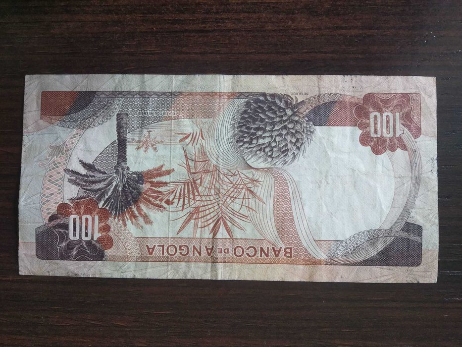 Nota de 100 Escudos de Angola (emissão de 24 de Novembro de 1972)