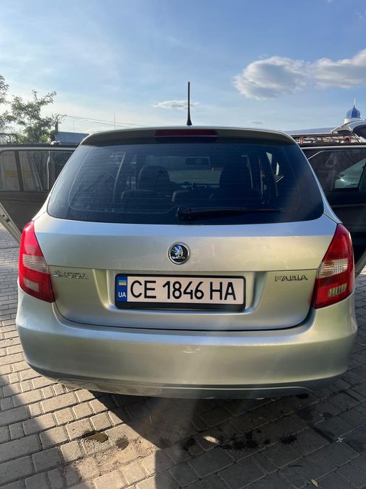 Продам авто шкода фабія 2013рік 1.2 бензин газ