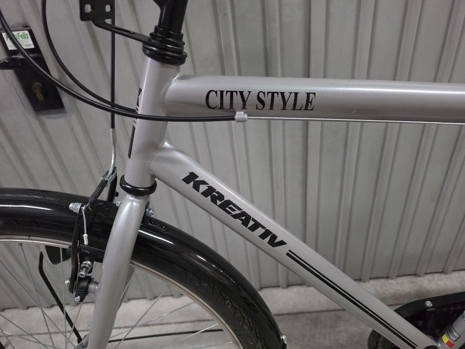 Bicicleta citadina Krestiv City Style nova , com cesto.