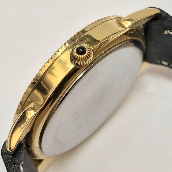 Tourneau TimeMachine Moonphase Triple Calendar zegarek męski ref. 865022