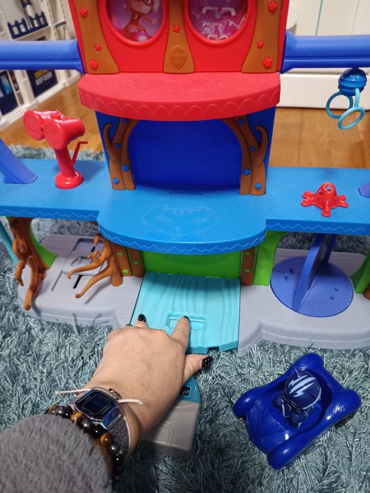 Torre / Centro de comando dos PJMasks