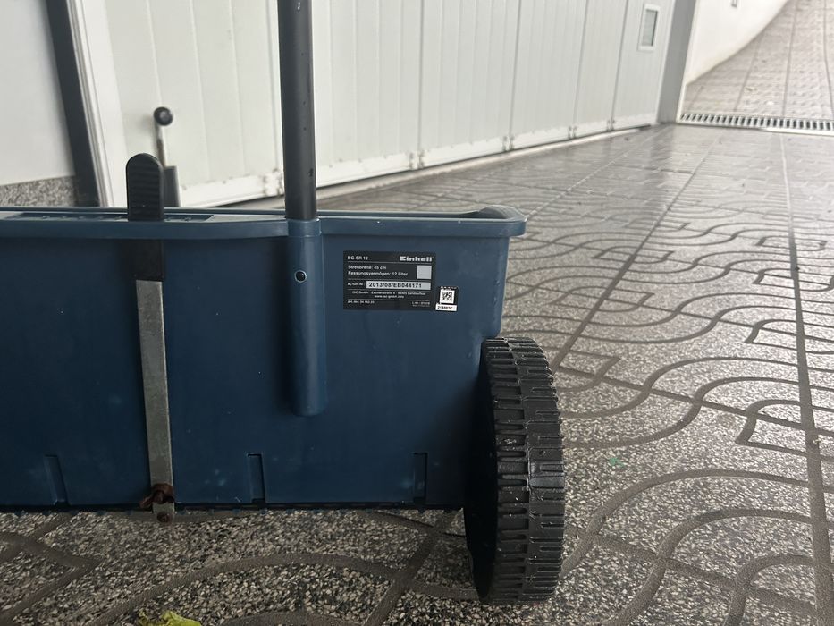 Espalhador multifuncional BG-SR 12 Einhell