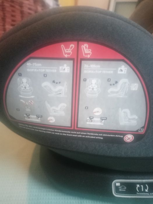 Nowy fotelik samochodowy ISOFIX