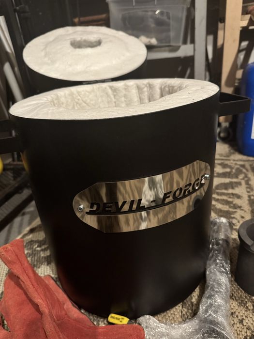 Piec do topienia 10kg