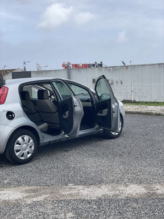 2007 Fiat Grande Punto 1.2 16v Em Bom Estado!! Muito bom de mecanica