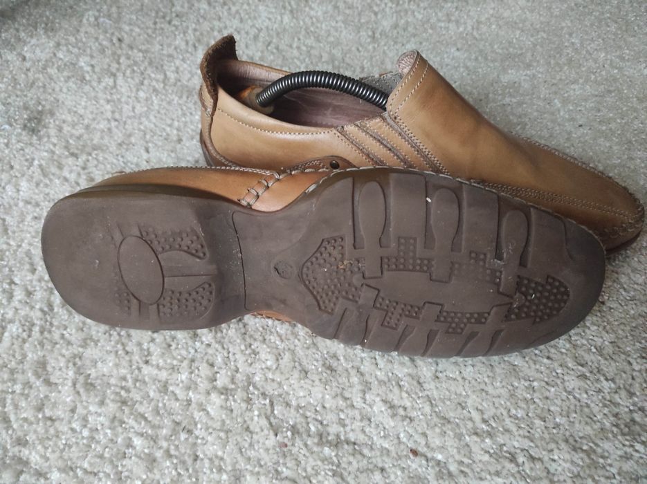 Buty skórzane, rozmiar 42