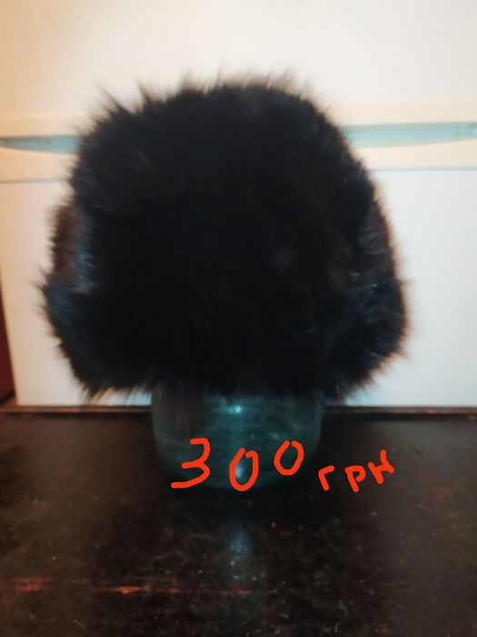 Шапка песец(крашенный)55 разм-200грн..,меховые воротники для пальто,ку