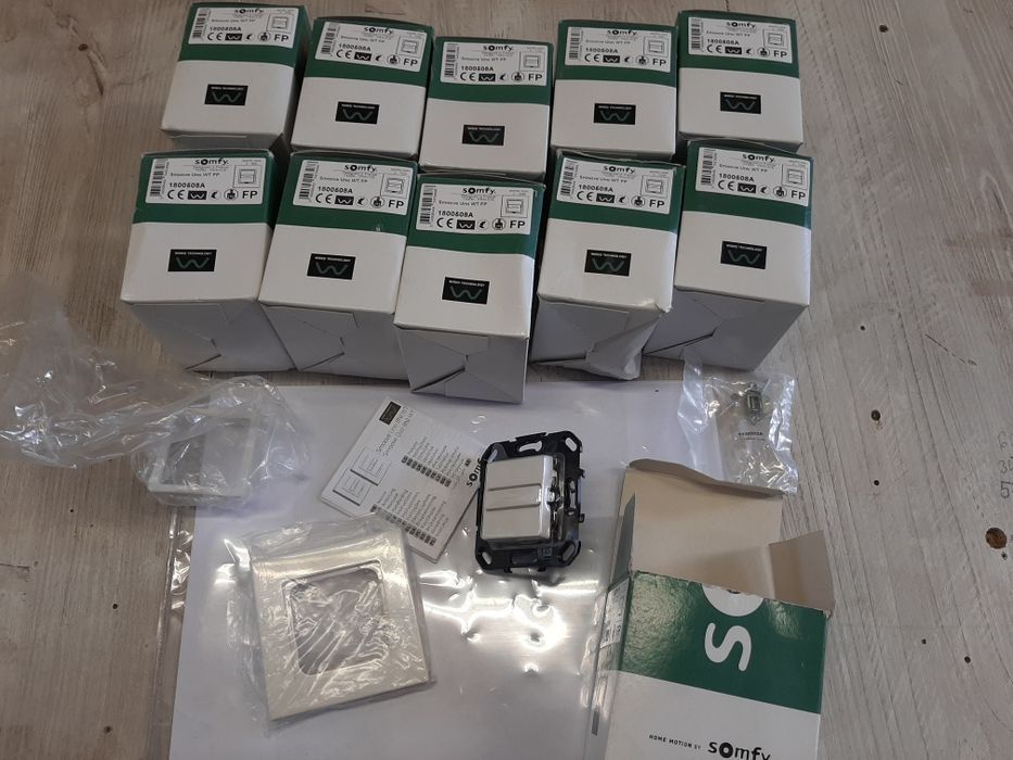 Przełącznik roletowy Smoove Uno WT FP