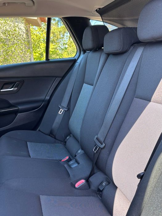 Carrinha Mercedes C200d