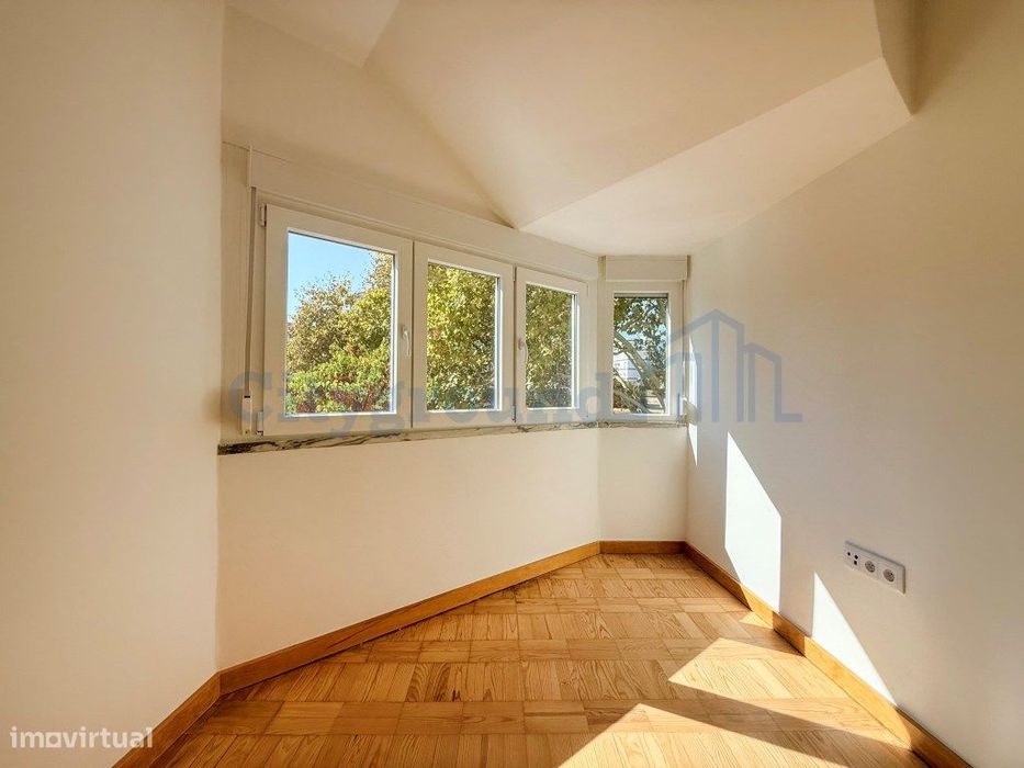 T2 totalmente remodelado e a estrear, com varanda | Olivais, Lisboa