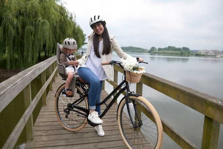 Fotelik rowerowy LED POZNAŃ tylny BOBIKE exclusive Maxi na bagażnik