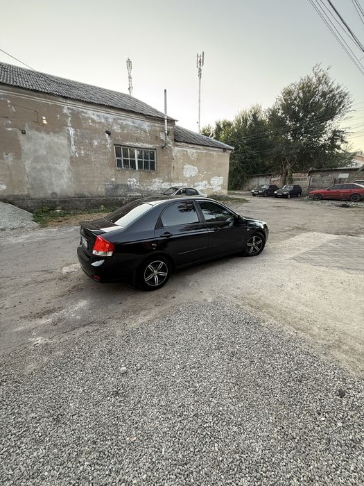 Продам автомобіль ціна вже знижена)