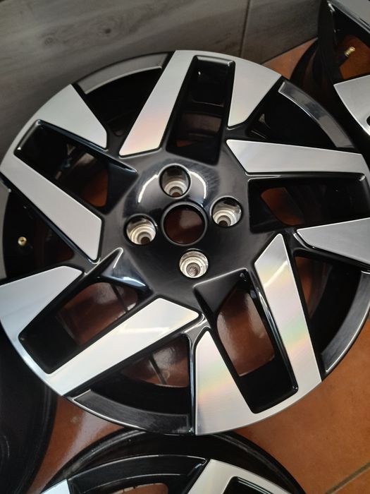 Felgi aluminiowe opel mokka/corsa 17"