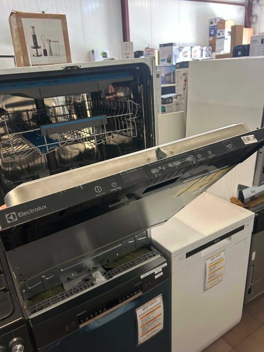 Zmywarka Electrolux 60 cm szerokość do zabudowy 2 lata gwarancji