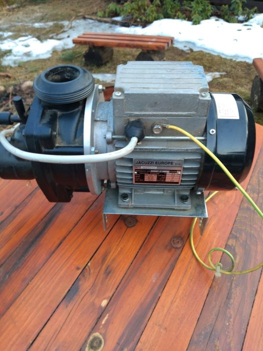 Pompa do. jacuzzi.