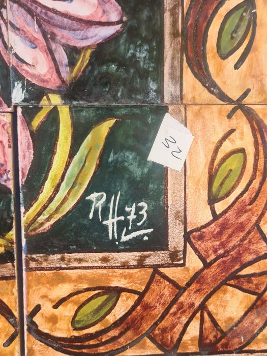 Vendo painel de azulejos com 32 peças.